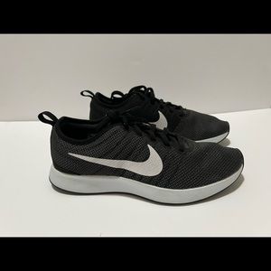 Nike Womens Dualtone Racer 917682-003 Black